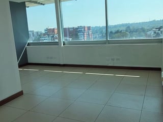 Oficina en Renta – Edificio AVANTE, Zona 15 - 2
