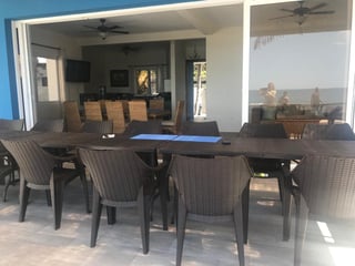 Vendo casa en Monterrico frente a la playa Ref-4911 - 5