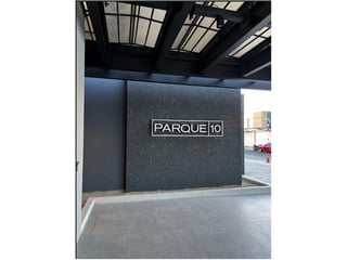 📍 APARTAMENTO EN RENTA – 3 HAB + 2 PARQUEOS | PARQUE 10 | ZONA 10 - 2