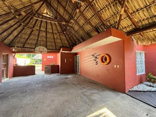 VENTA DE CÓMODA CASA AMUEBLADA - MARENA, CHULAMAR - 3