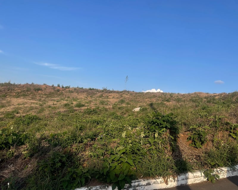 TERRENO EN RESIDENCIALES PORTAL DEL VALLE ZONA 18