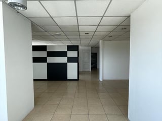 TORINO 1 / Oficina en Renta / Venta ,zona 10 - 2