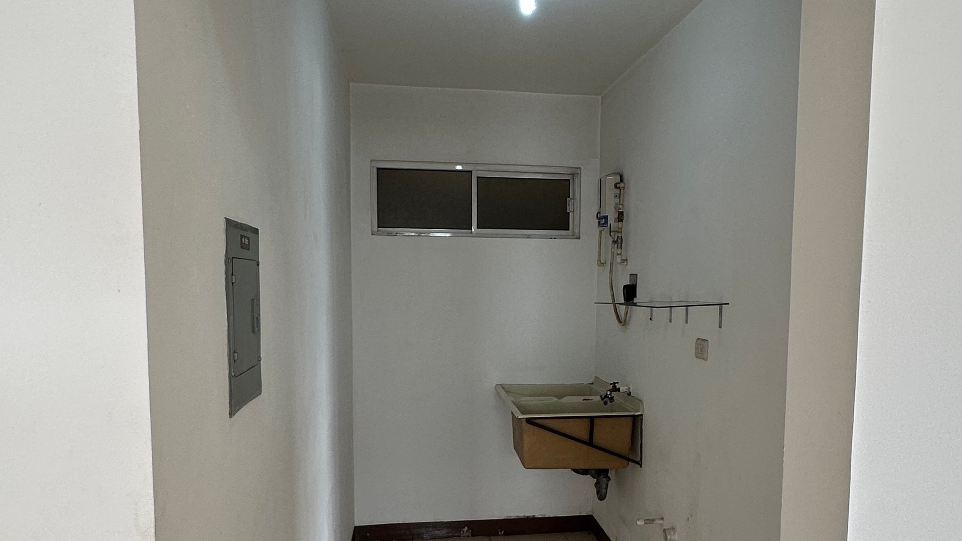 APARTAMENTO EN RENTA | VILLA LINDA 1 |  PERIFERICO ZONA 7 DE GUATEMALA - Miniatura 11