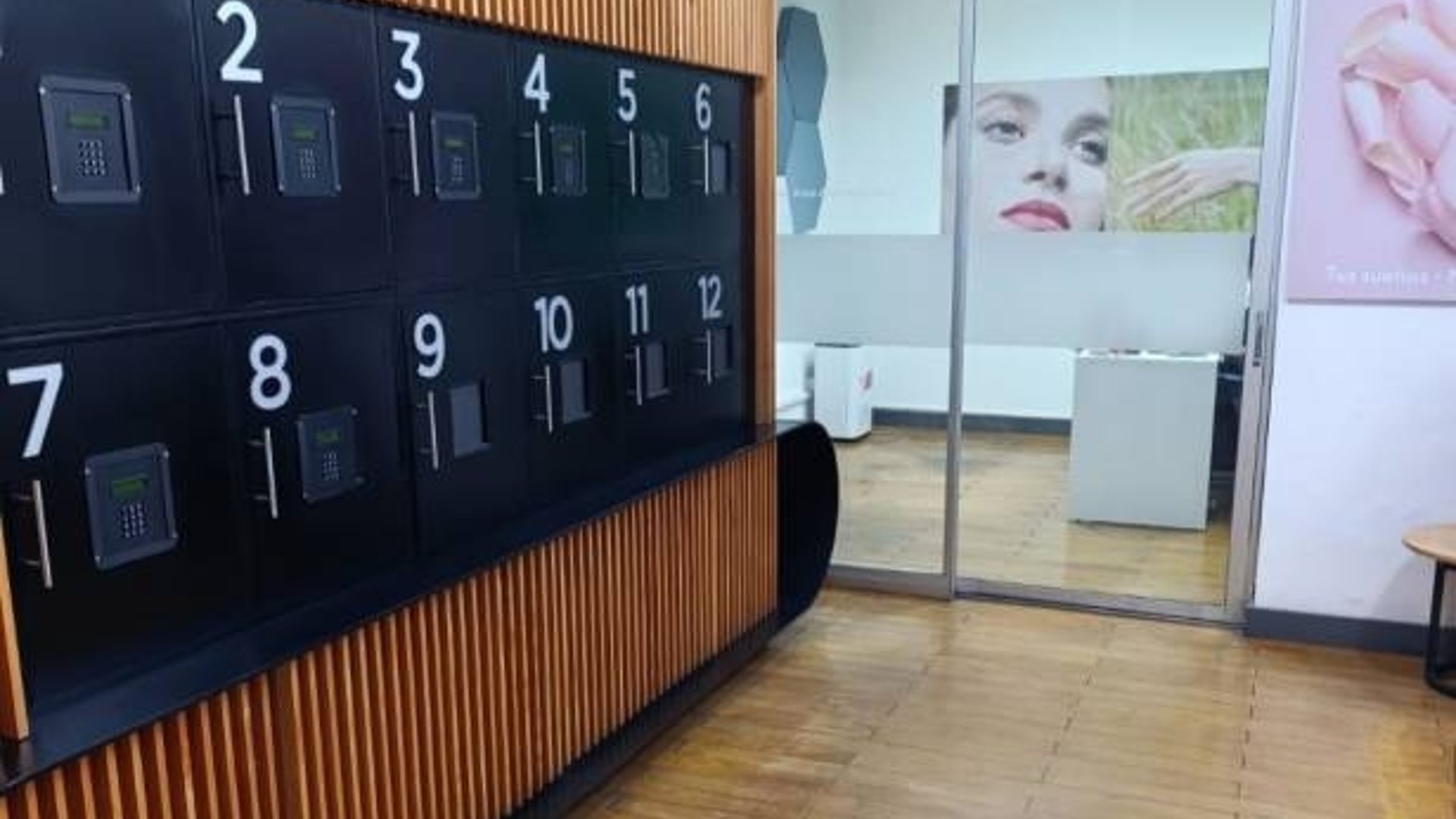 Edificio en Renta, Zona 09 (R10418) - Miniatura 22