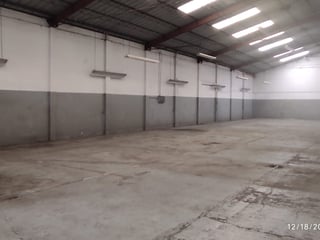 Ofibodega en renta de 800 metros en zona 1 Ref-5499 - 5