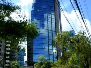 📍 OFICINA EN RENTA – 183 M² | EDIFICIO MURANO CENTER | ZONA 10 - 3
