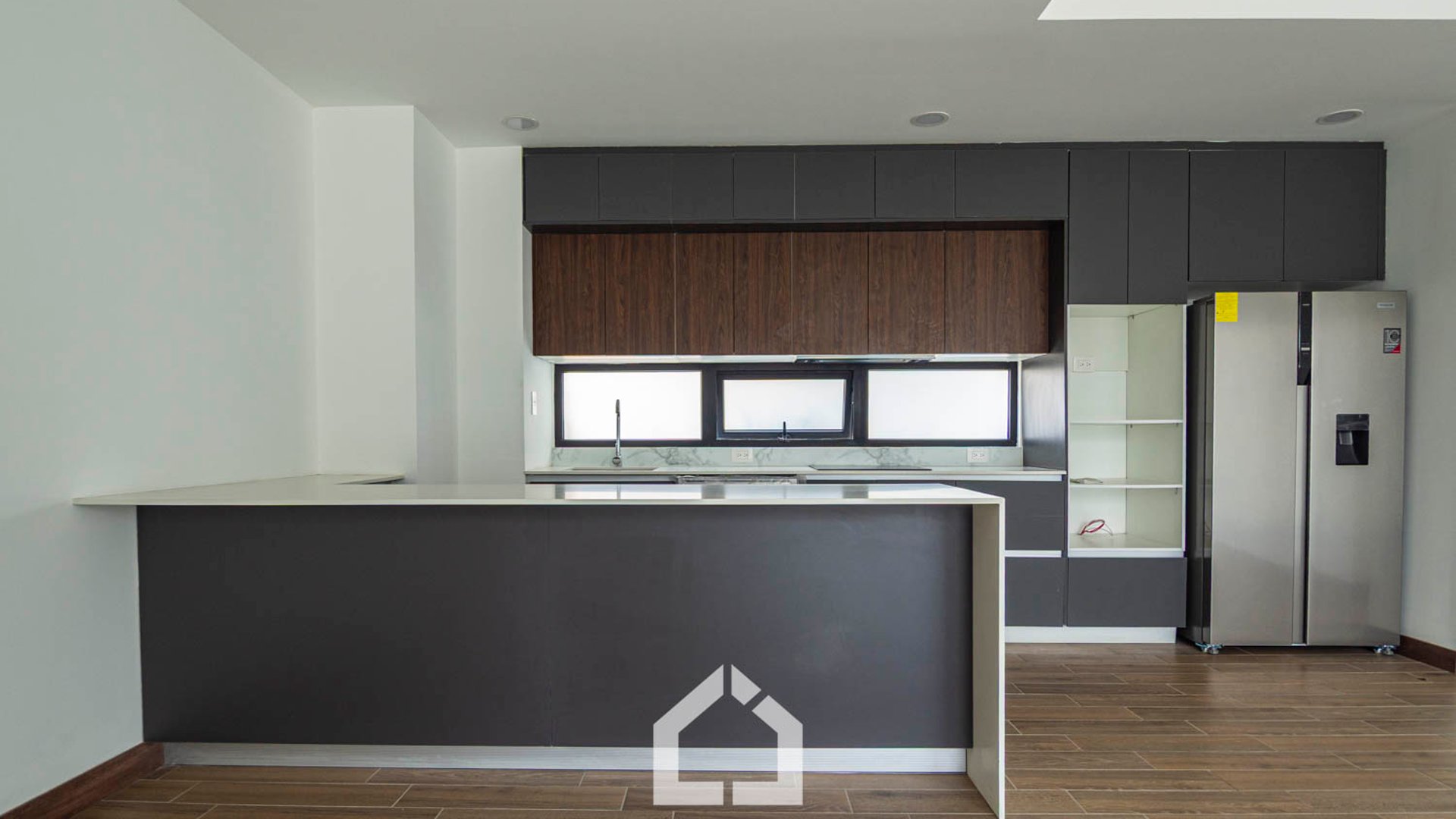 Apartamento de 3 habitaciones en 21B+, zona 15 - Miniatura 2