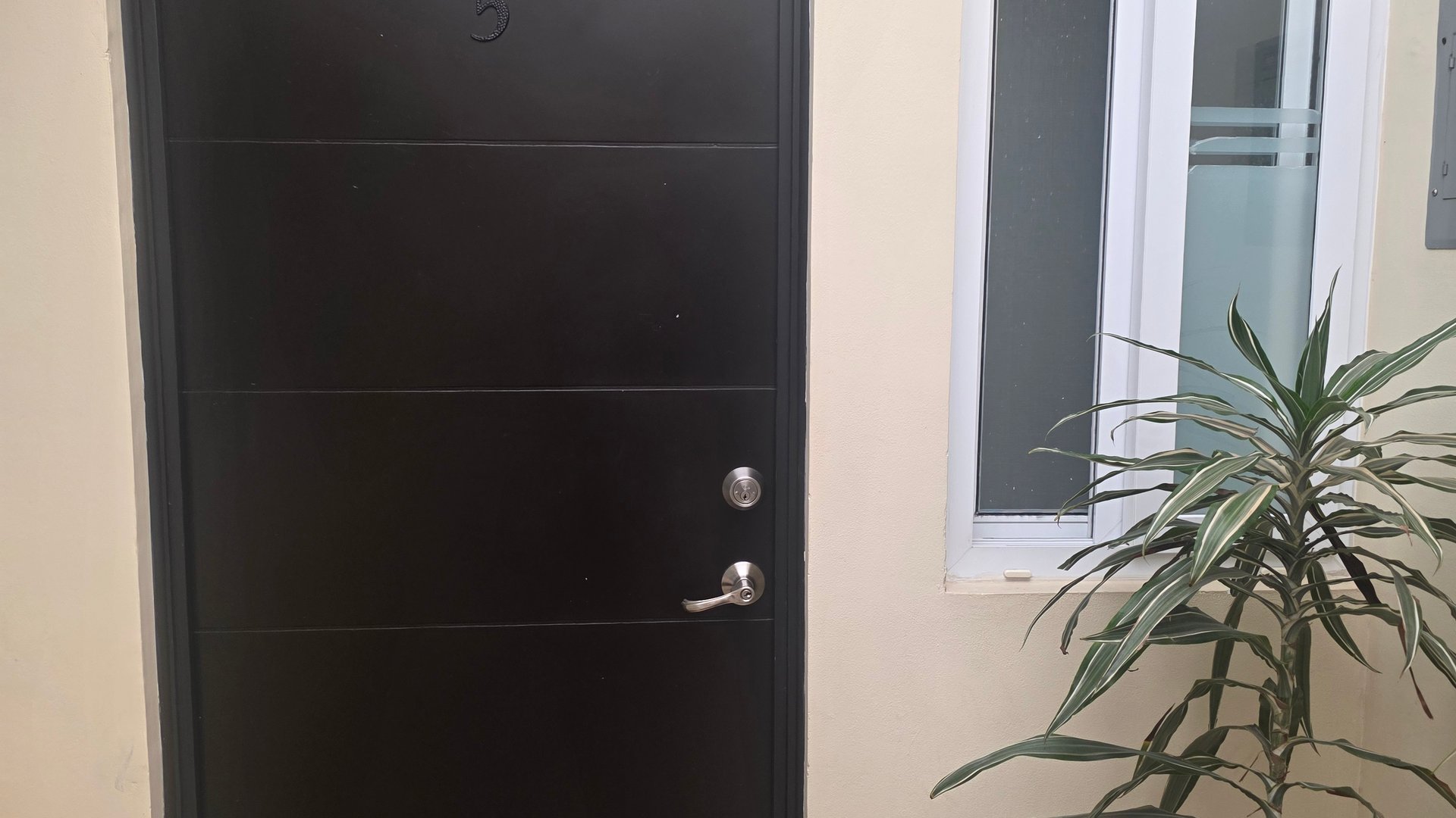 PRECIOSO Y FUNCIONAL APARTAMENTO PARA ESTUDIANTE TRABAJADOR - Miniatura 6