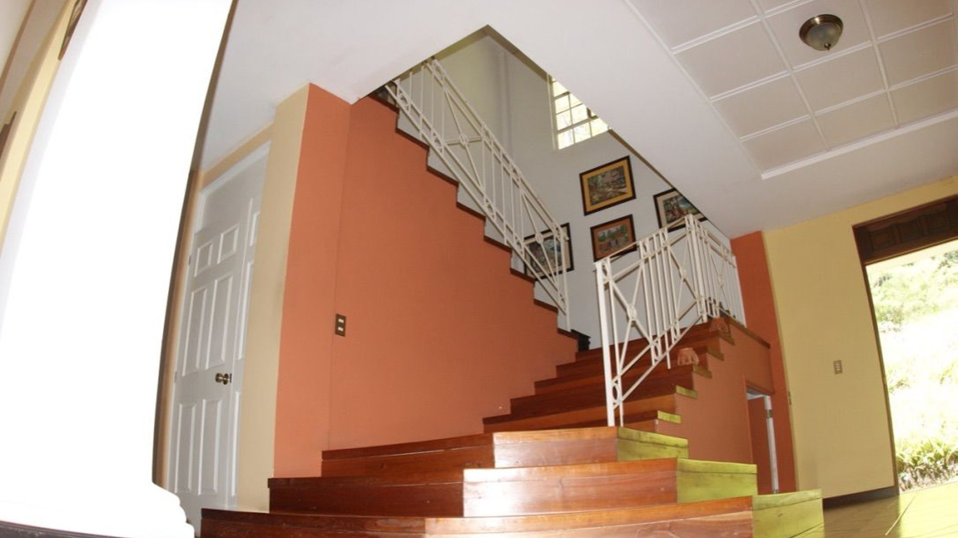Casa en Venta Los Encinos, zona 7 de Mixco - Miniatura 13