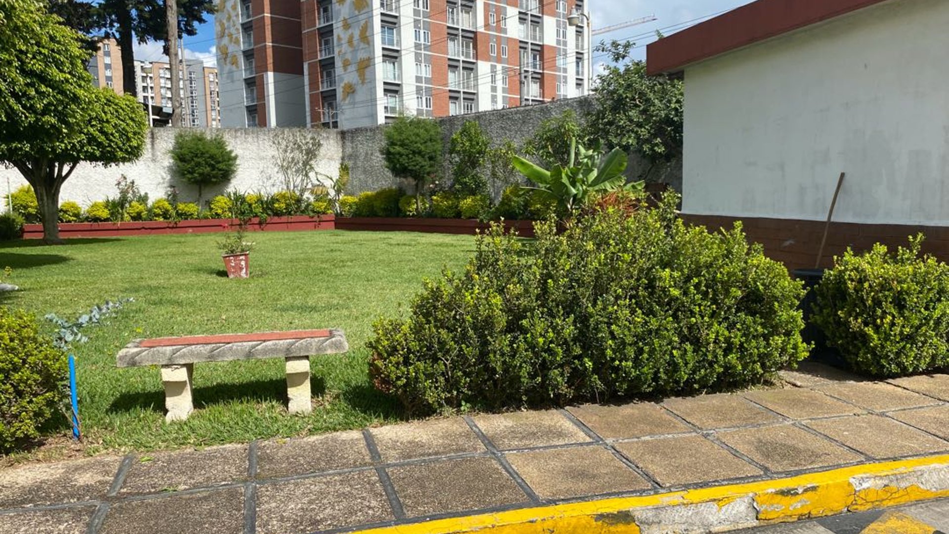 Casa en Venta Condominio Bugambileas Zona 7 - Miniatura 14