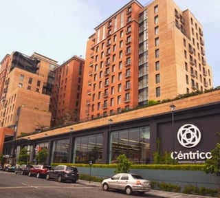 📍 APARTAMENTO EN RENTA – 2 HAB | EDIFICIO CÉNTRICO | ZONA 5