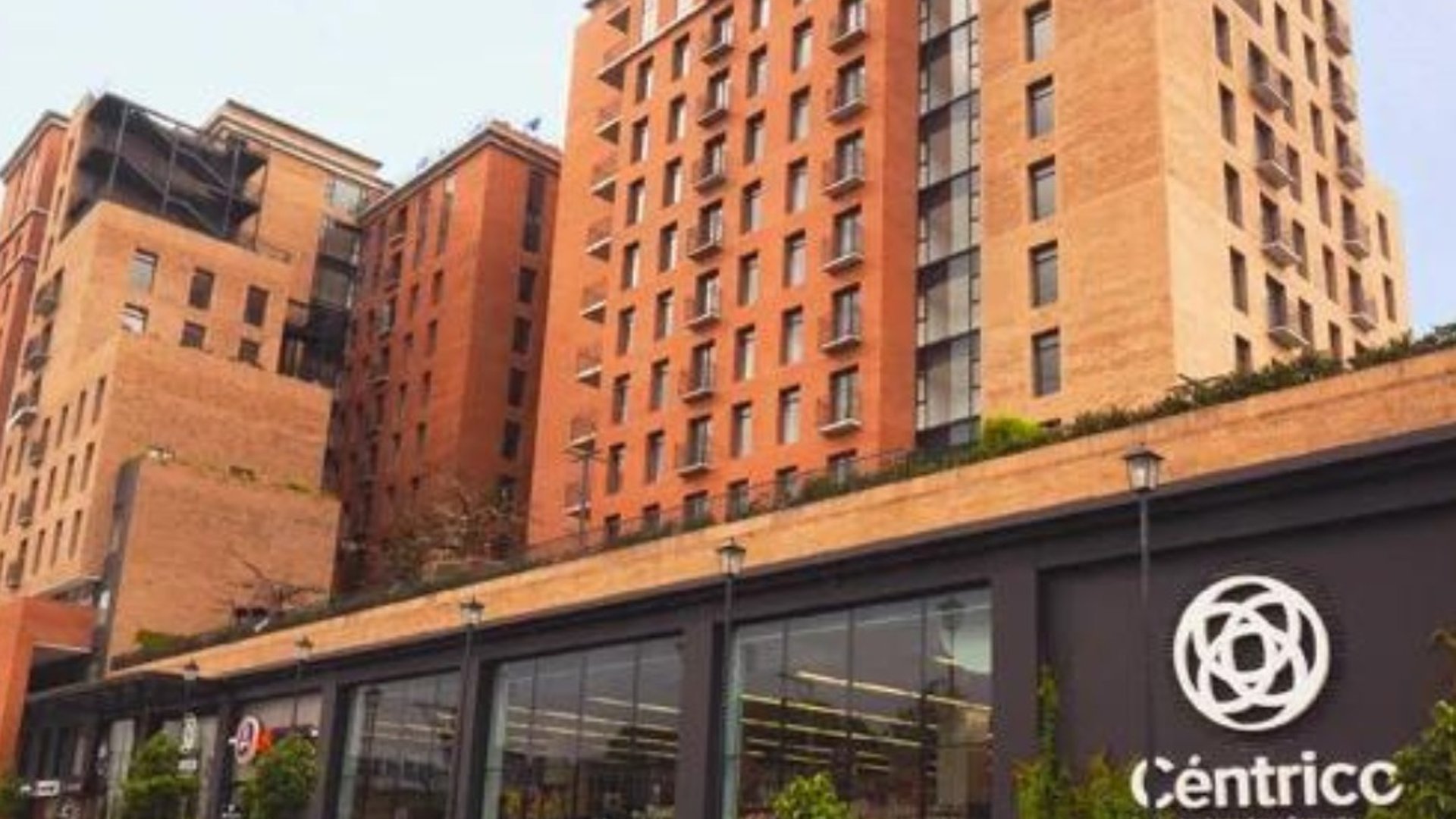 📍 APARTAMENTO EN RENTA – 2 HAB | EDIFICIO CÉNTRICO | ZONA 5