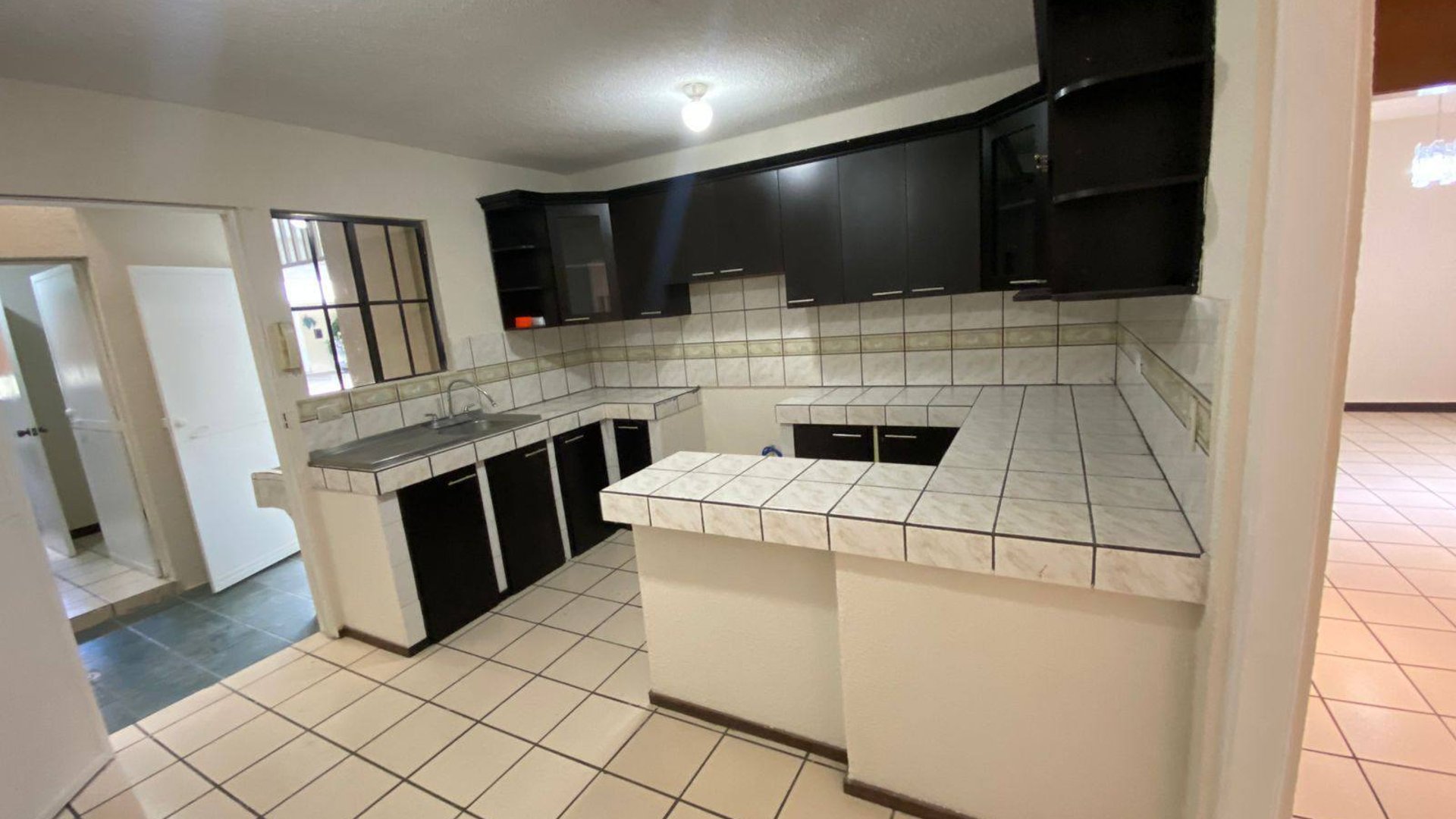 Casa en renta en Condominio Villa Los Pinabetes KM19 - Miniatura 8