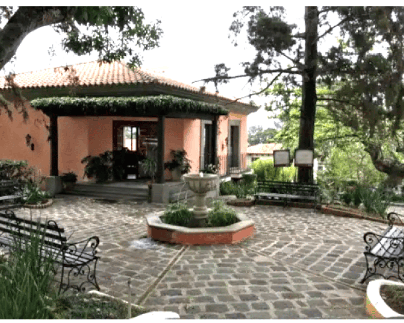 Casa en Venta y Alquiler en San Juan del Obispo