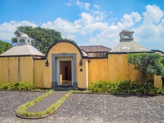 Villa en Venta – La Reunión, Antigua Guatemala - Image 9