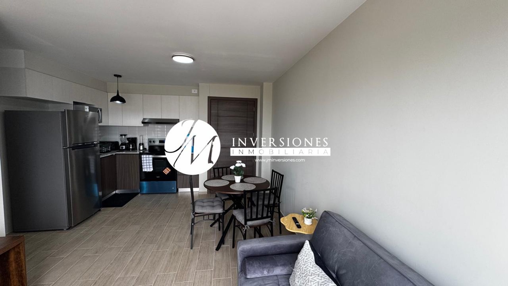 Apartamento en zona 12 de 2 dormitorios en Venta - Miniatura 2