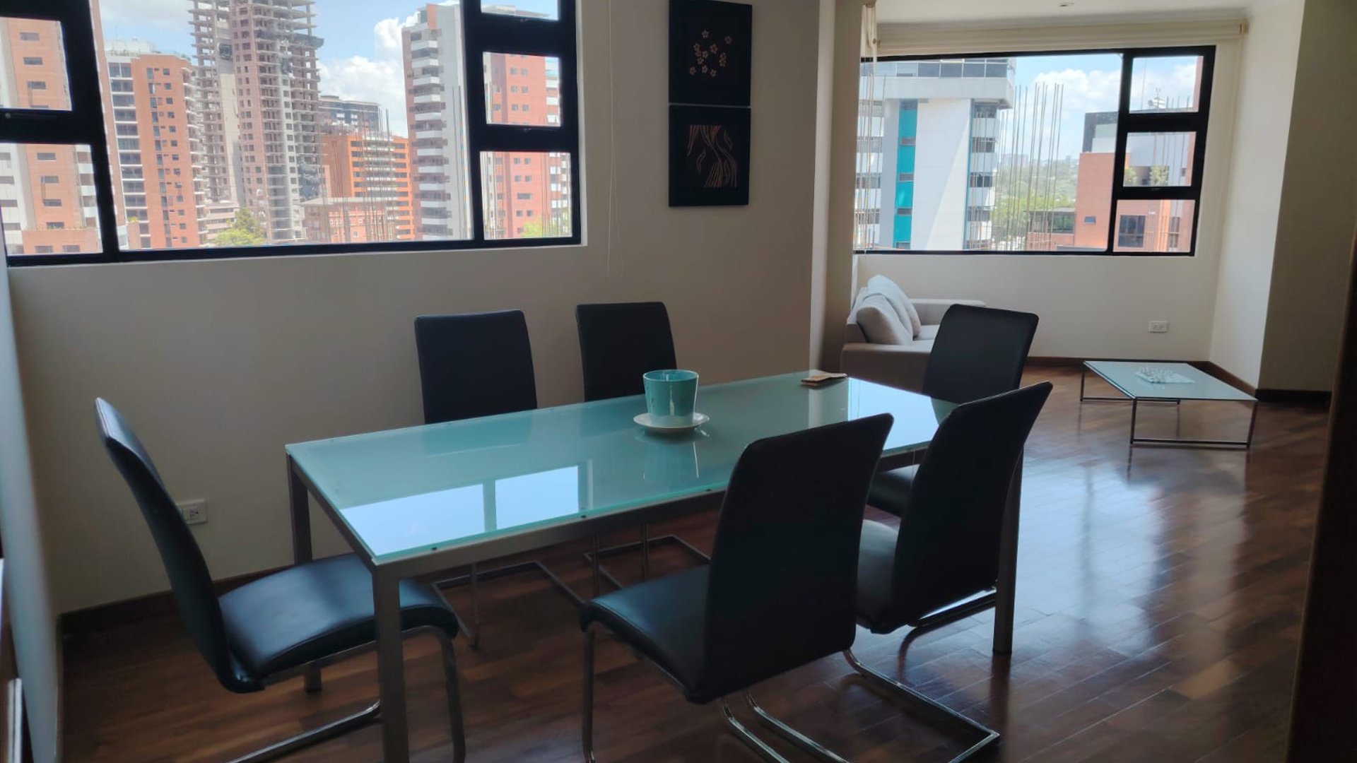 Apartamento semi amueblado en Renta en Zona 14 Las Américas - Miniatura 5