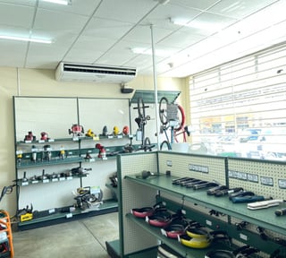 Local Comercial en renta en Plaza Comercial de Zona 18