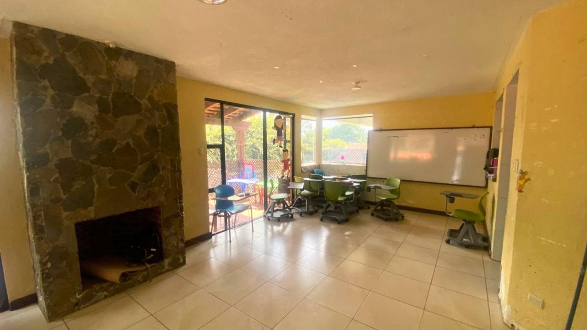 Casa en venta en KM 16.5 CAES - 5 habitaciones y Jardin Ref-5943