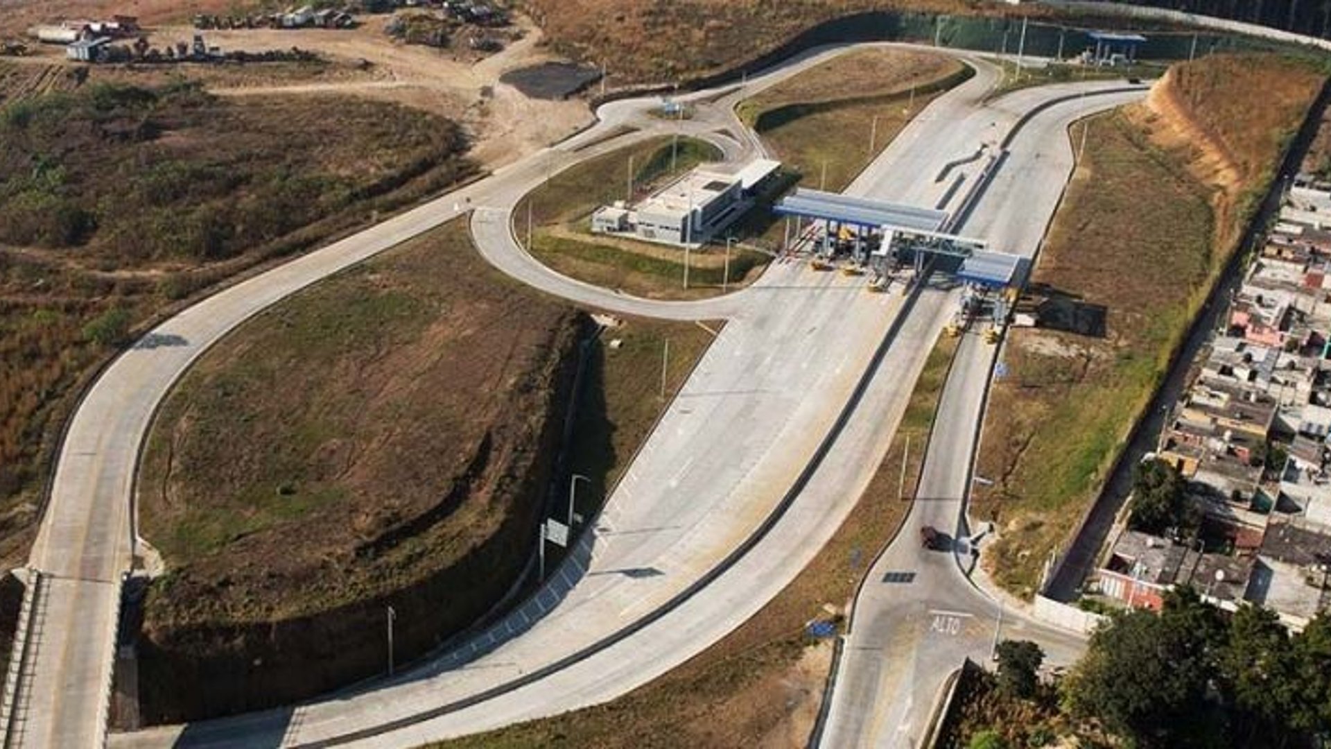 2 Terrenos en RENTA en proyecto sobre la VAS, para bodegas