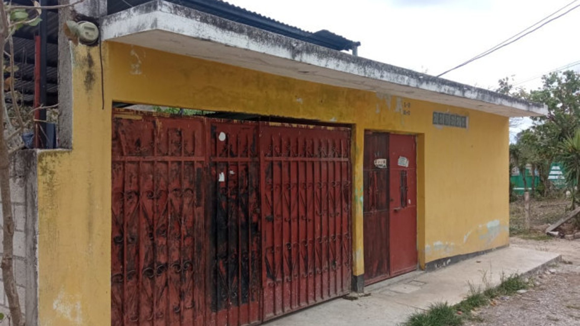 Casa grande en Venta en zona 18 Aldea el Chato