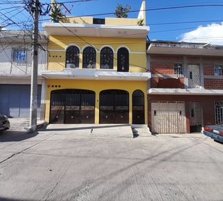Casa de 3 Nivele  en Venta en Sector Privado de zona 21