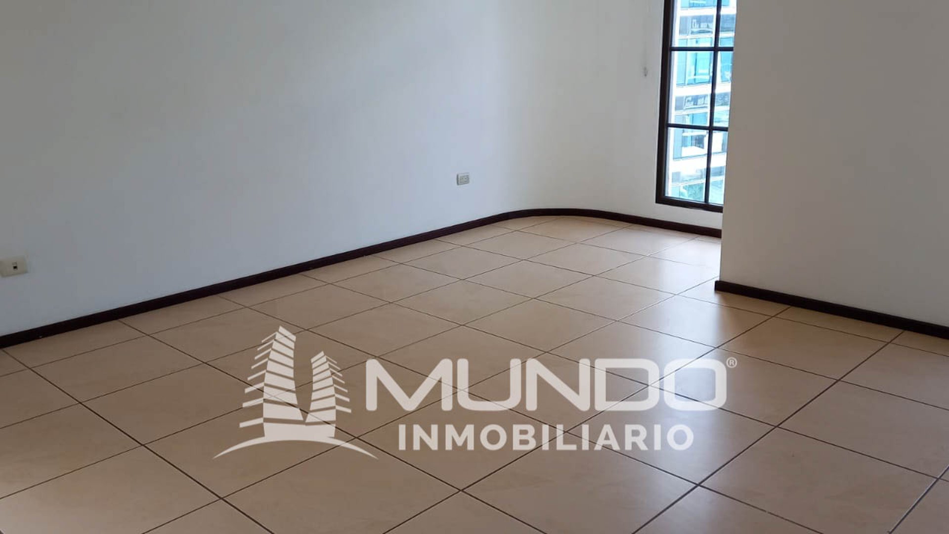 APARTAMENTO EN RENTA ZONA 10 - Miniatura 6