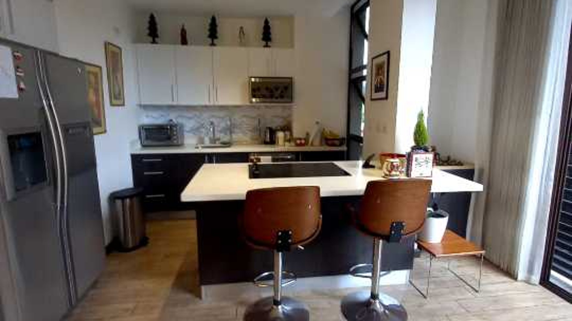 Vendo apartamento en Zona 15 Edificio Albero 15 Vista Hermosa II - Miniatura 2