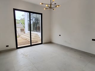 Casa en Venta en San Lucas Sacatepequez de 1 Nivel - 4