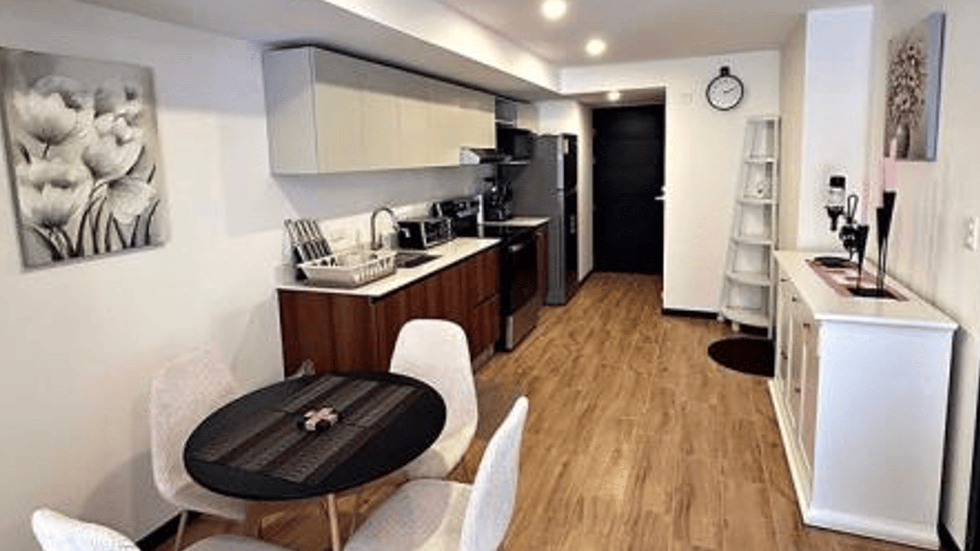 ALQUILER DE APARTAMENTO AMUEBLADO - ESSENZA, ZONA 13