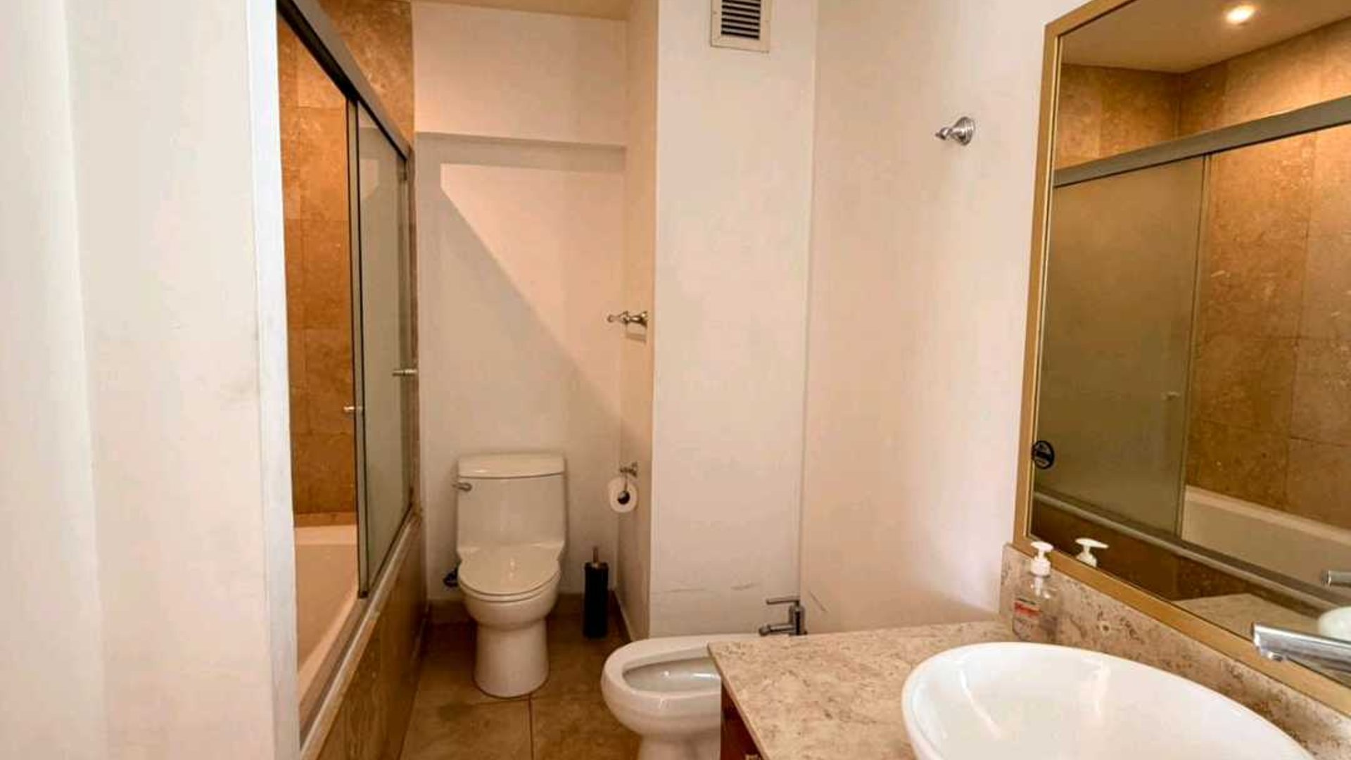 APARTAMENTO EN ALQUILER o VENTA ???? Edificio Atrium, zona 10 - Miniatura 13
