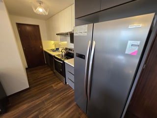 Apartamento en renta de 2 habitaciones y balcón en zona 10 Ref-5293 - 4