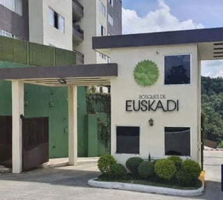 APARTAMENTO EN VENTA  – EDIFICIO EUZKADI ZONA 16