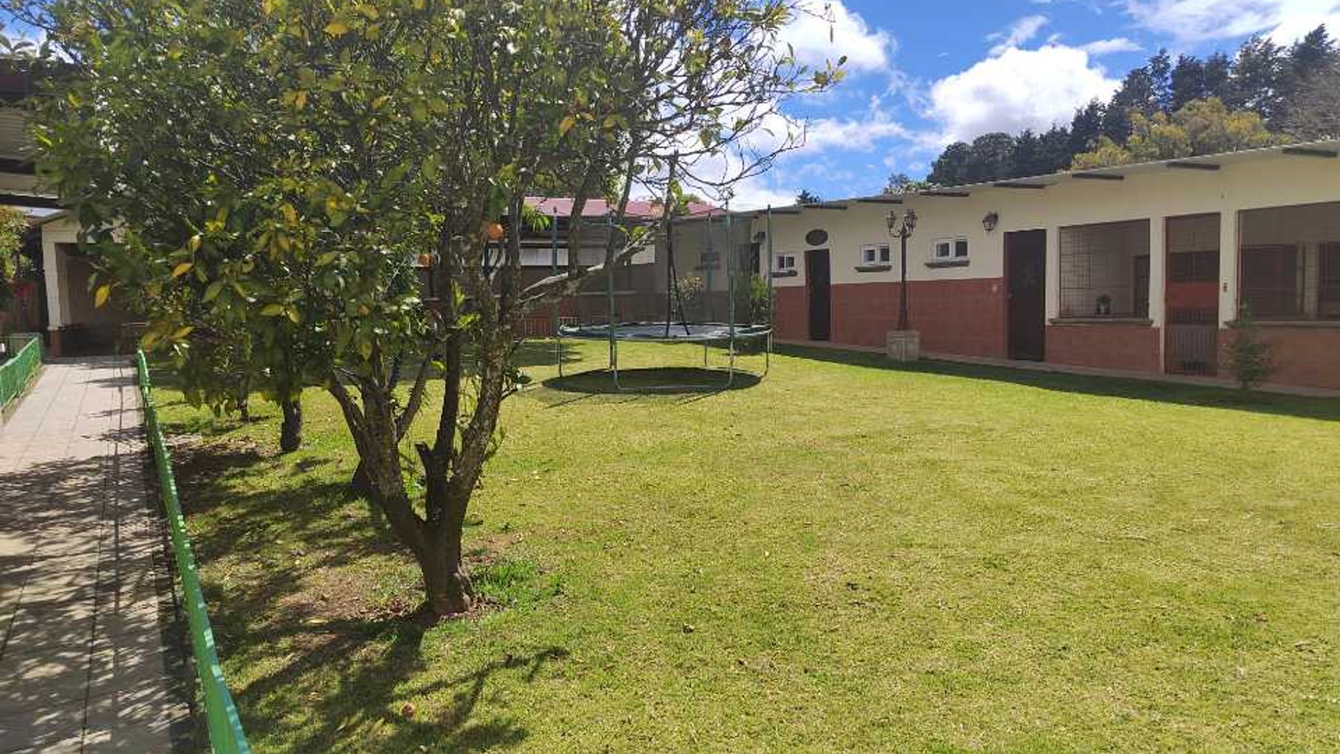 Vendo Casa en San Lucas Sacatepéquez - Miniatura 8