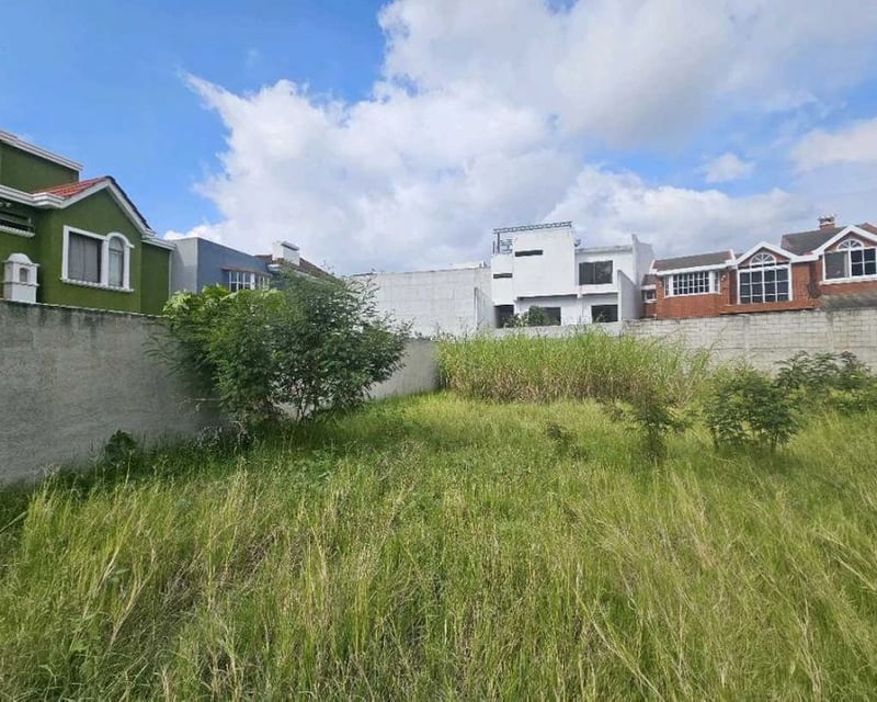 TERRENO EN VENTA – CONDOMINIO LAS FUENTES, ZONA 16