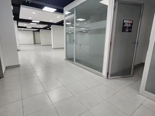 Edificio en renta 6a avenida, zona 4 - Image 30