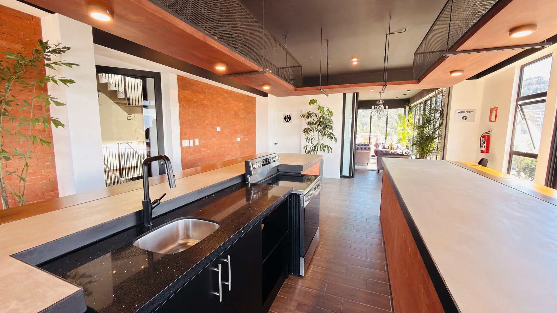 APARTAMENTO EN RENTA P/ESTRENAR,  EDIF. QUINCE ESQUINA, ZONA 15 - Miniatura 11