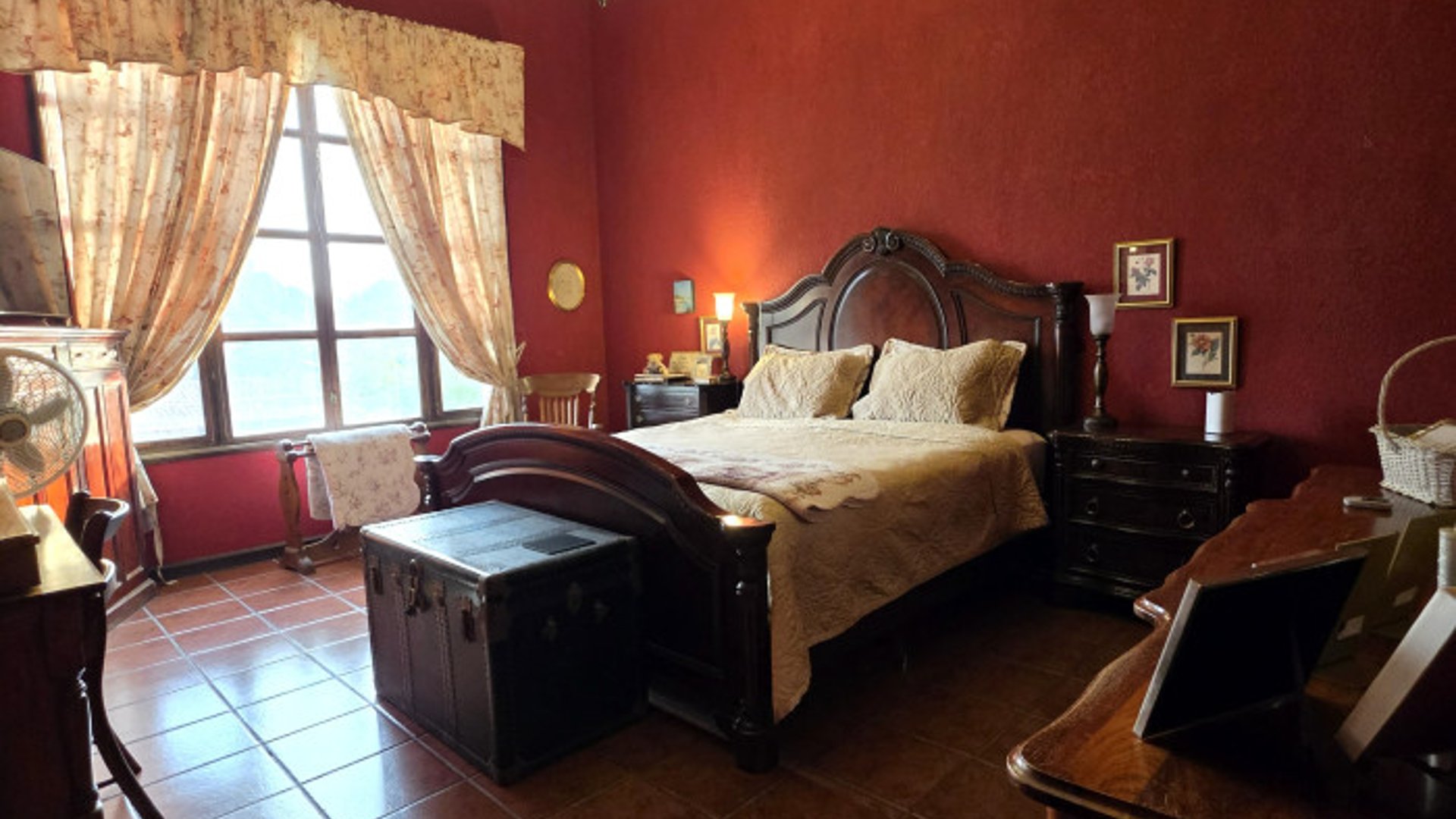 Amplia Residencia en Venta en San Lazaro Z.15 Guatemala - Miniatura 15