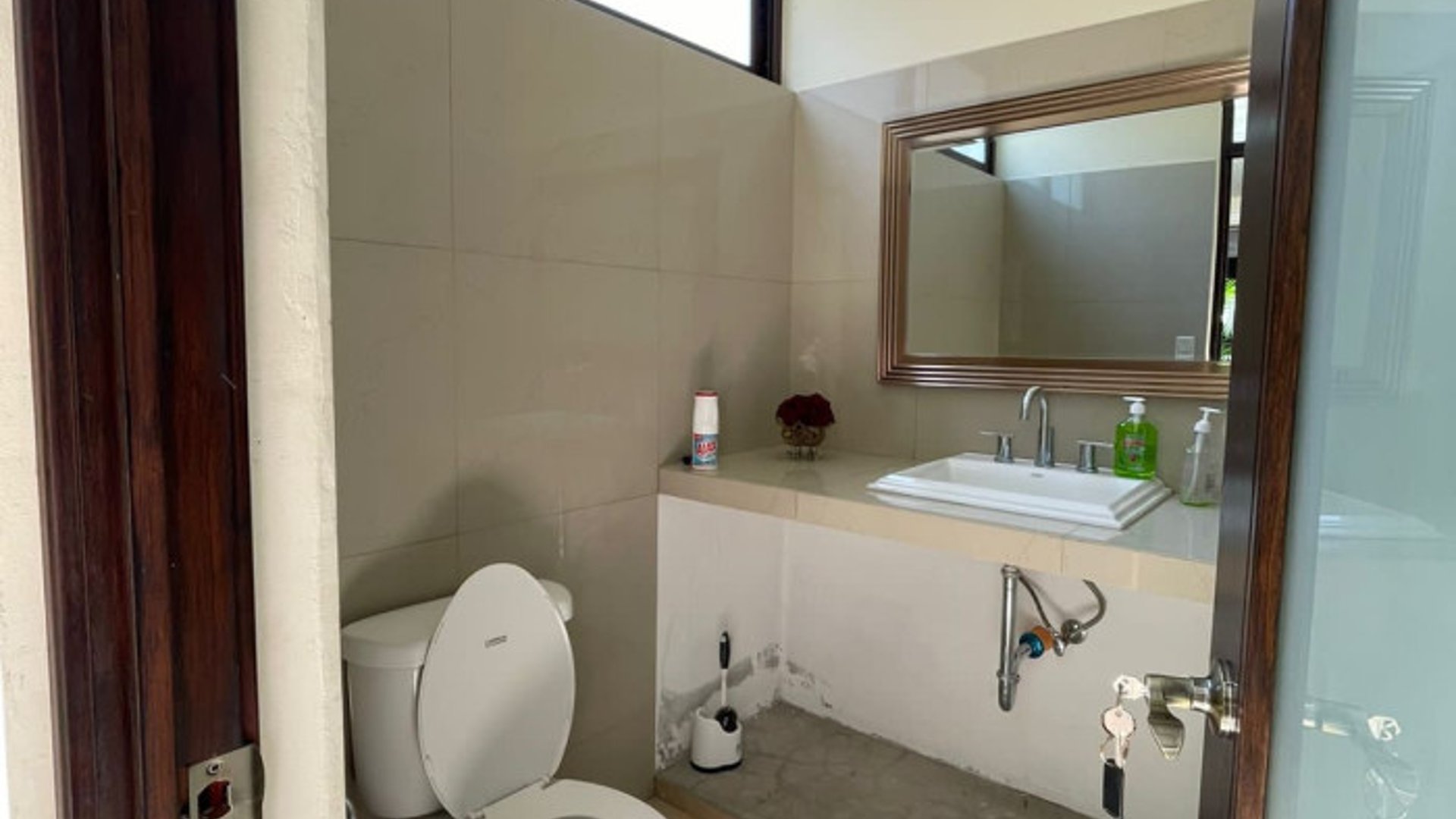 Casa grande en venta en Jutiapa sobre calle principal - Miniatura 9