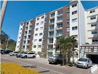 Apartamento Venta Villa Nueva Zona 5: 3 Hab, 2 Baños, 2 Estac. ¡Oportunidad! - Image 1