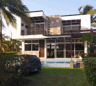 CASA VACACIONAL EN ALQUILER EN IZTAPA "CASAS DEL PACIFICO"