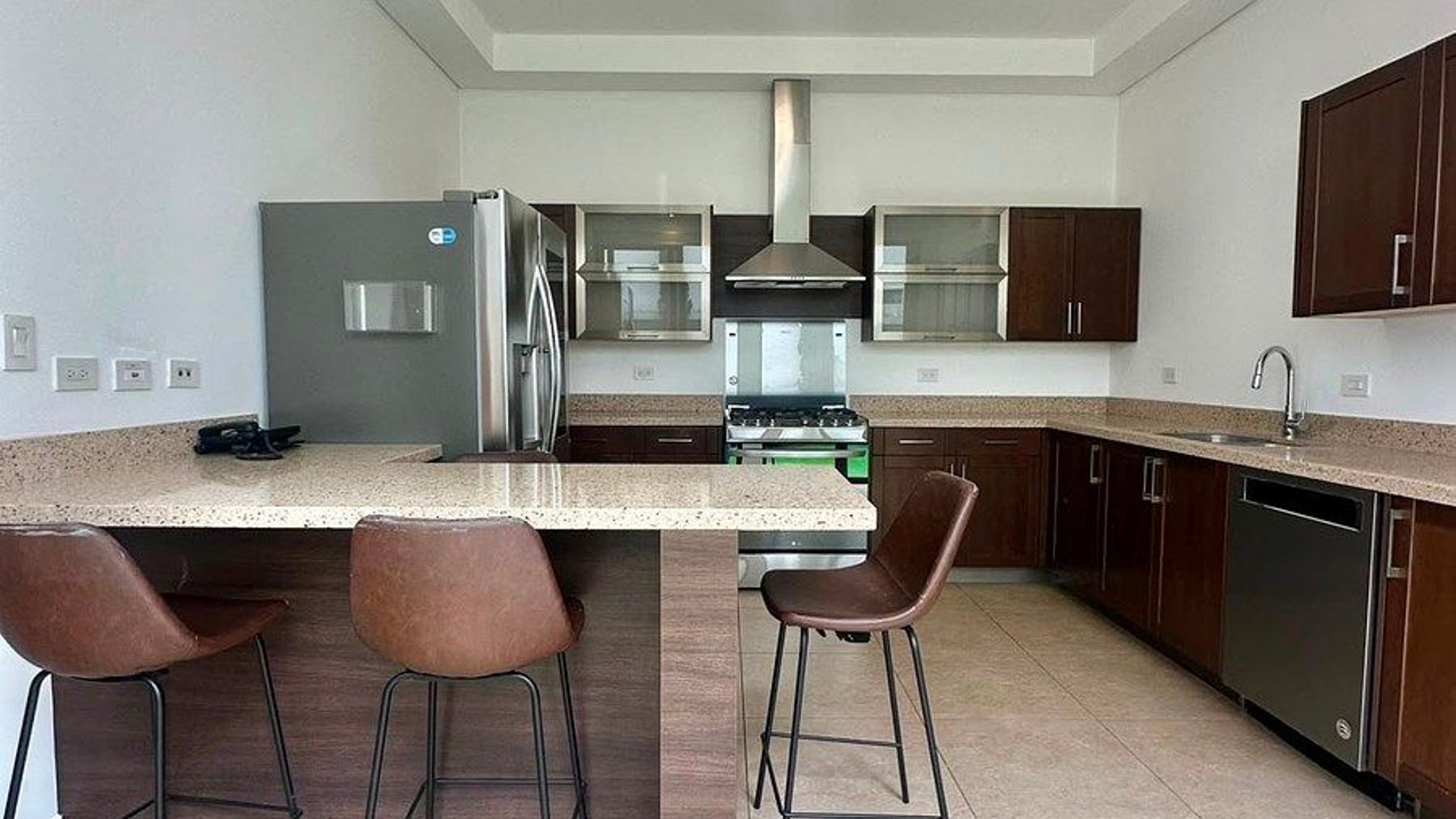 Casa en Renta – Nova Cayalá, Zona 16 - Miniatura 5