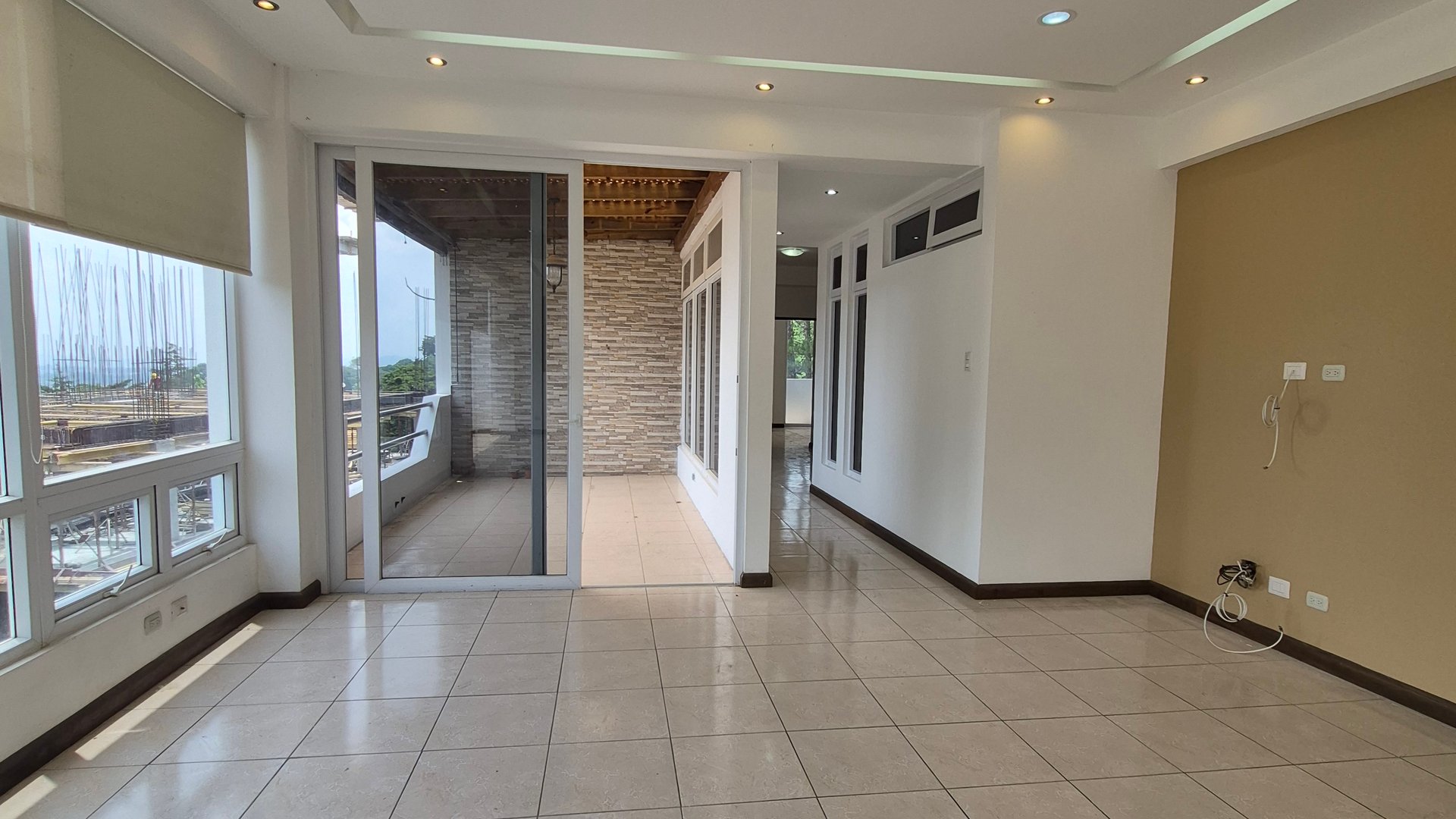 Apartamento en Renta en Kanajuyu Zona 16 - Miniatura 11