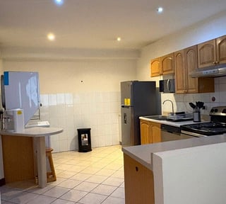 APARTAMENTO AMUEBLADO EN RENTA – MILENIA, ZONA 10
