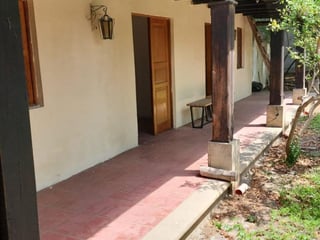 Casa de uso Comercial de renta en Antigua Guatemala - Image 2