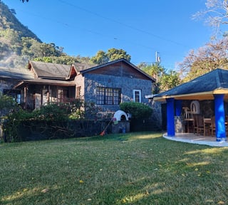 Casa en venta 4 habitaciones a cercanía de Lago de Atitlán Ref-4993