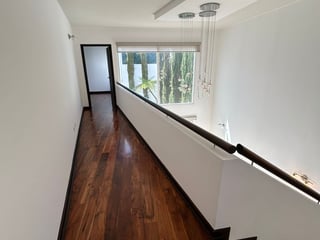 Vendo linda casa en Campos de San Isidro I zona 16 - Image 7