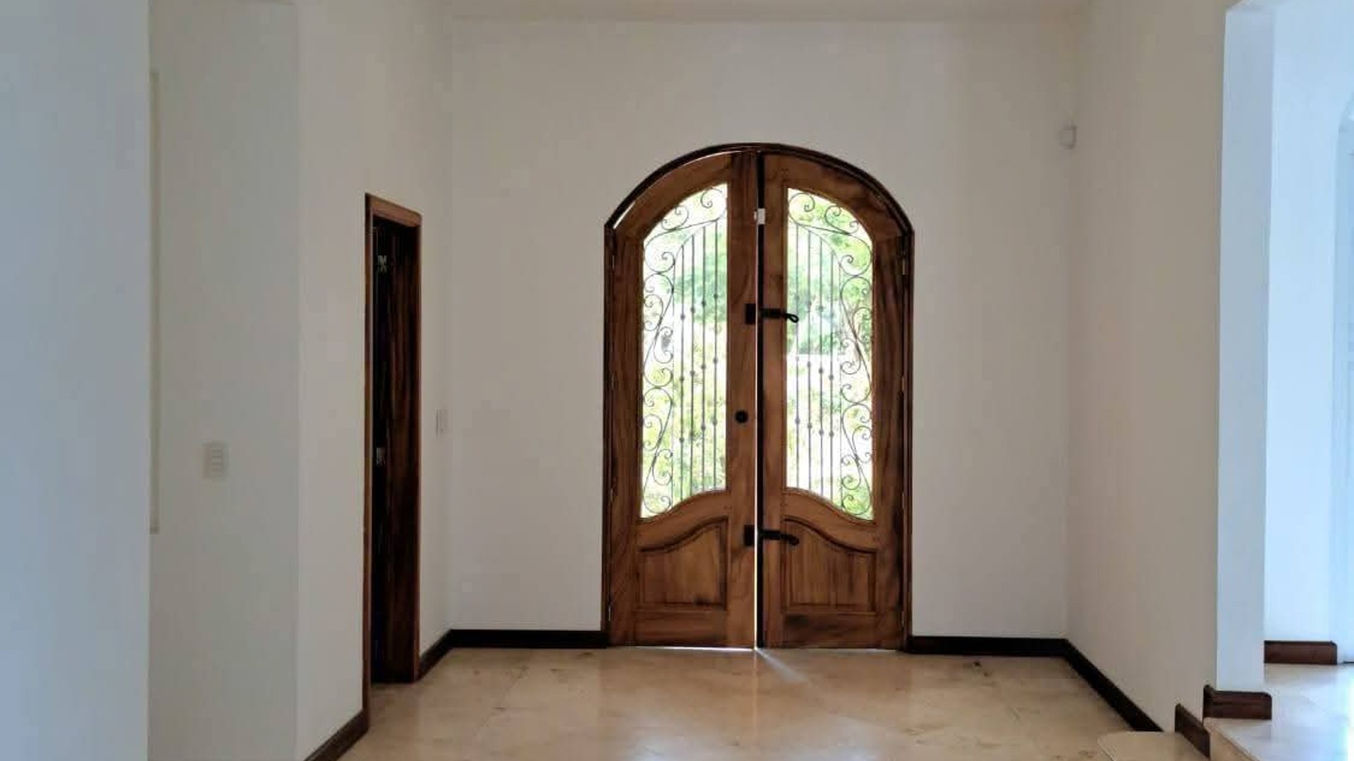 CASA EN VENTA EN FORESTA DE CAYALÁ ZONA 16 - Miniatura 6