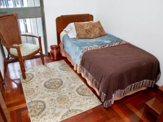 Alquilo elegante apartamento en zona 10 - 4