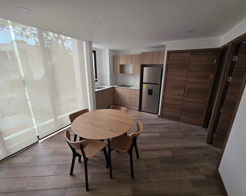 Apartamento en alquiler en zona 15 Vista Hermosa 1